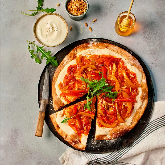 Image représentant Pizza blanche aux Poivrons Cuisinés